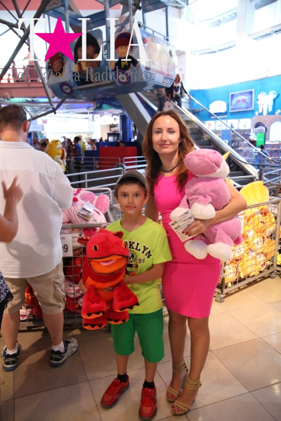 Магазин Тойс Ар Ас на Таймс Сквер (Toys R Us, Times Square)